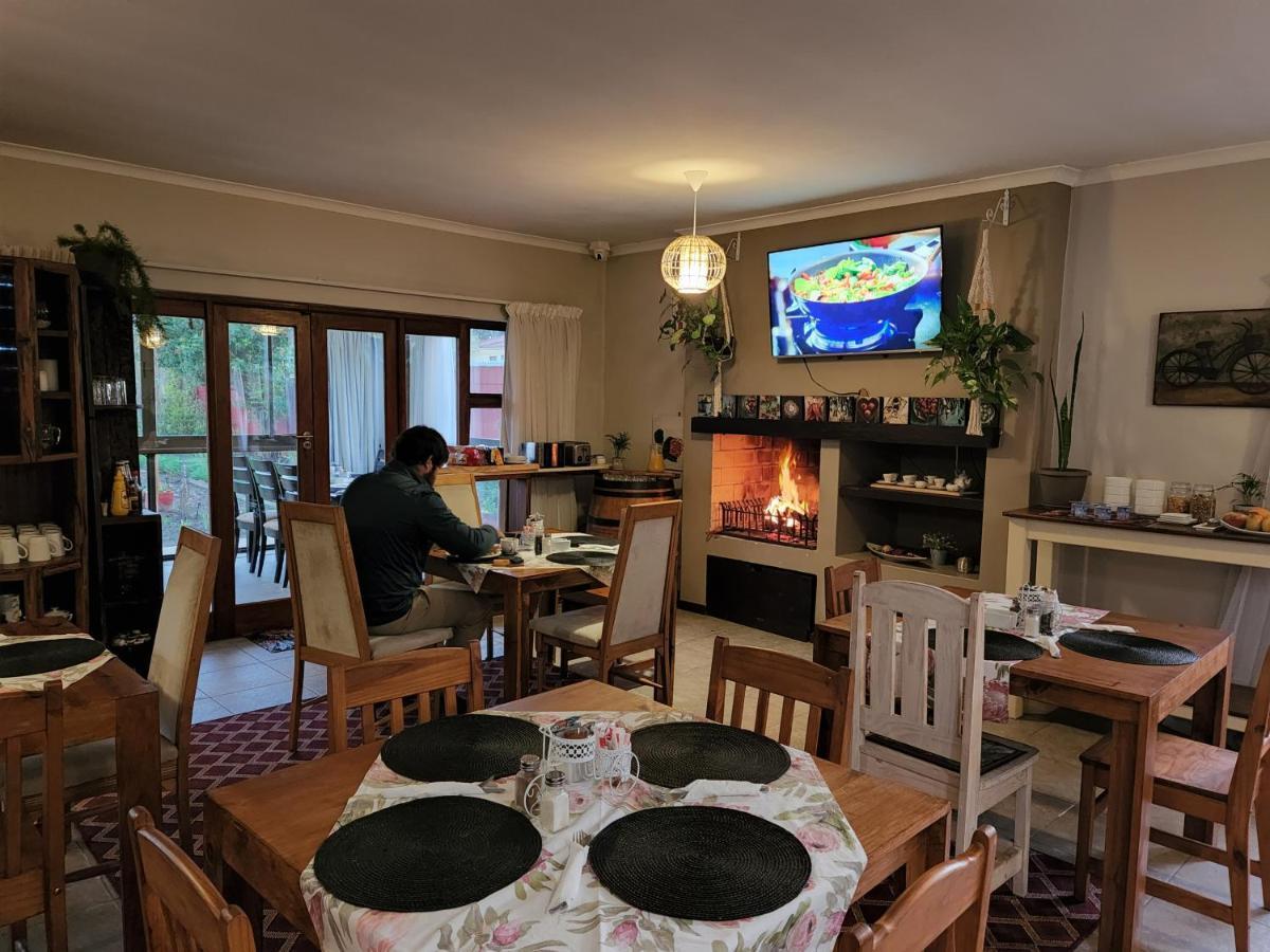 Dilisca Guesthouse ダーバンヴィル エクステリア 写真