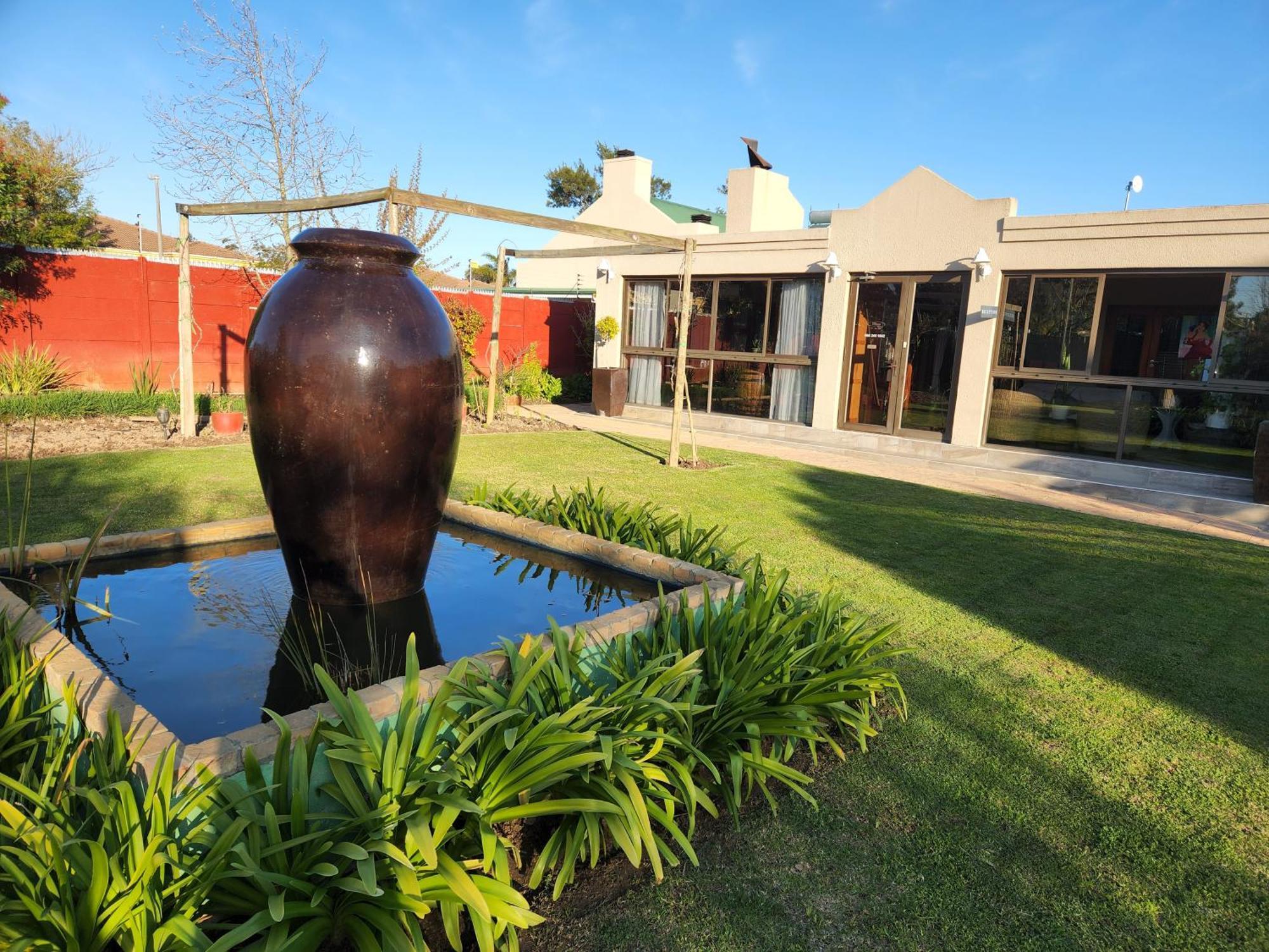 Dilisca Guesthouse ダーバンヴィル エクステリア 写真