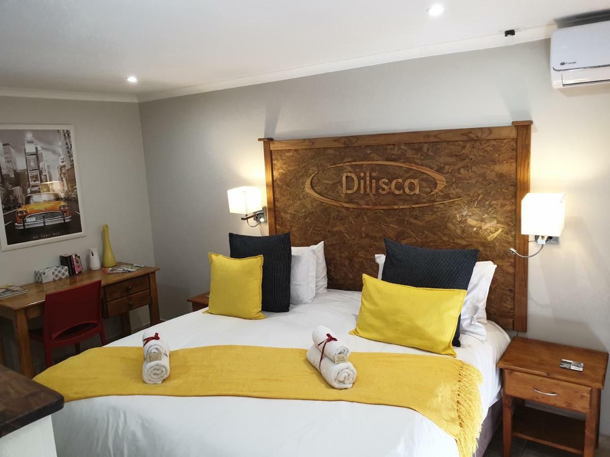 Dilisca Guesthouse ダーバンヴィル エクステリア 写真
